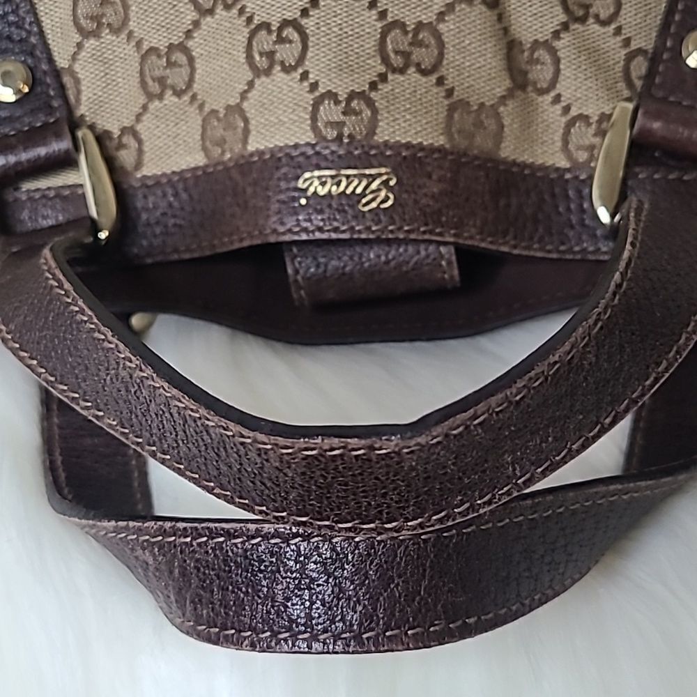 💯Authentic Gucci Tote Handbag 🍀 - Picture 13 of 17